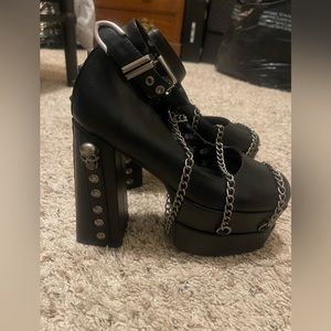 Lamoda spiked and chained Mary Jane double  platform shoes. Size 9 NWOT
